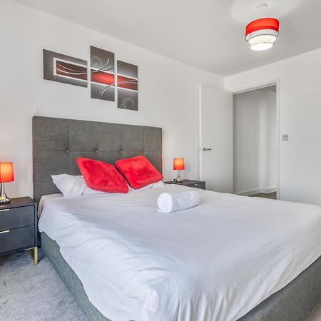 Luxury 2 Bedroom Apartment, On Broad Street! Бирмингем Экстерьер фото
