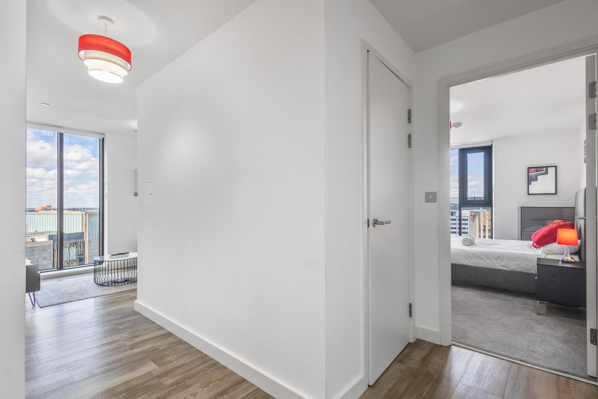 Luxury 2 Bedroom Apartment, On Broad Street! Бирмингем Экстерьер фото