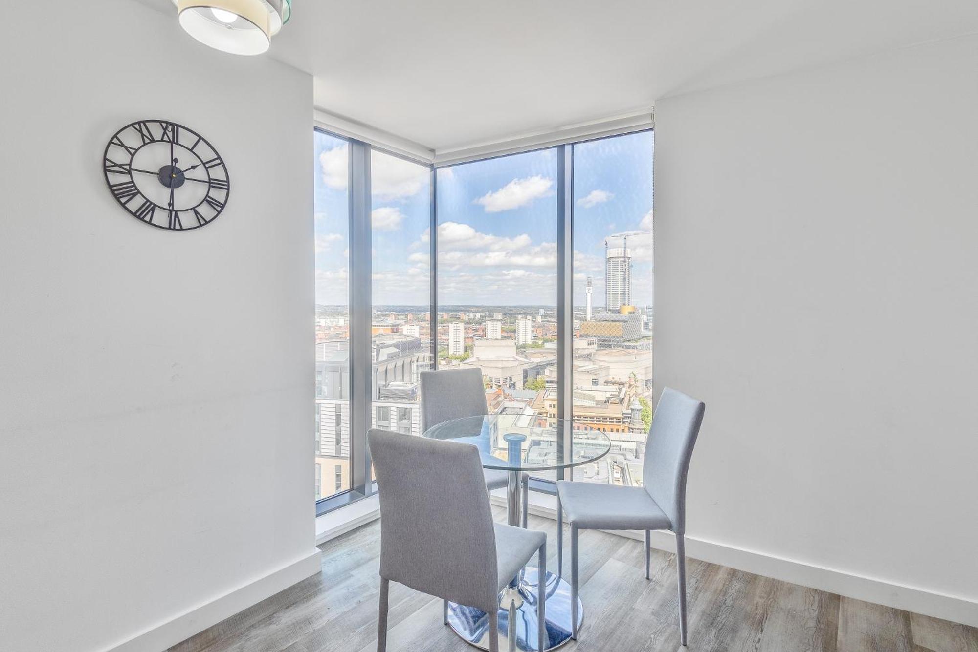 Luxury 2 Bedroom Apartment, On Broad Street! Бирмингем Экстерьер фото