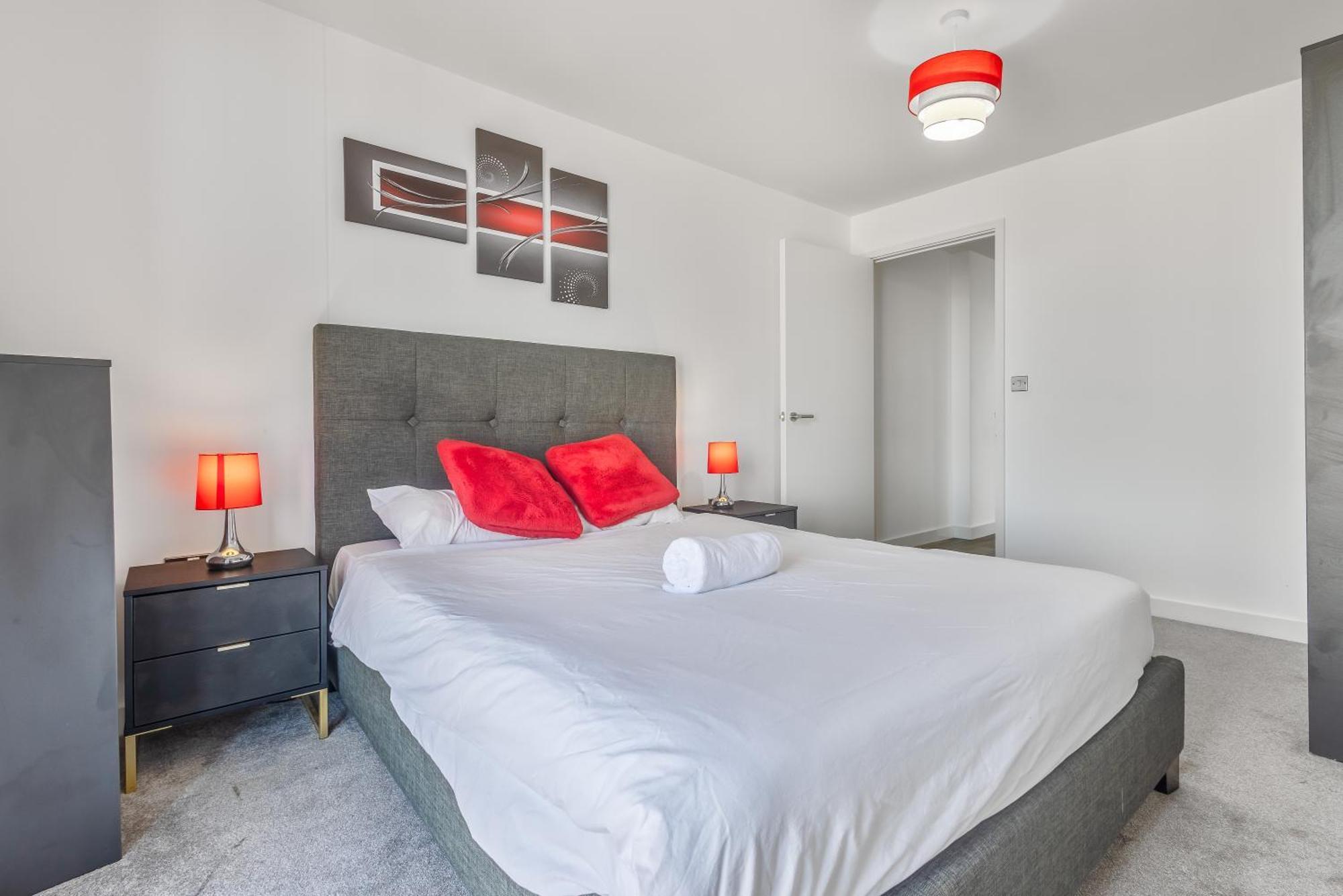 Luxury 2 Bedroom Apartment, On Broad Street! Бирмингем Экстерьер фото