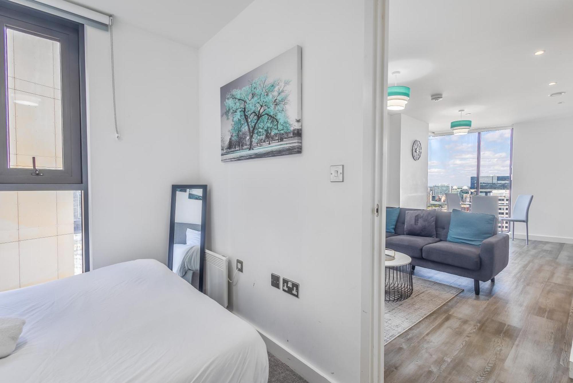 Luxury 2 Bedroom Apartment, On Broad Street! Бирмингем Экстерьер фото